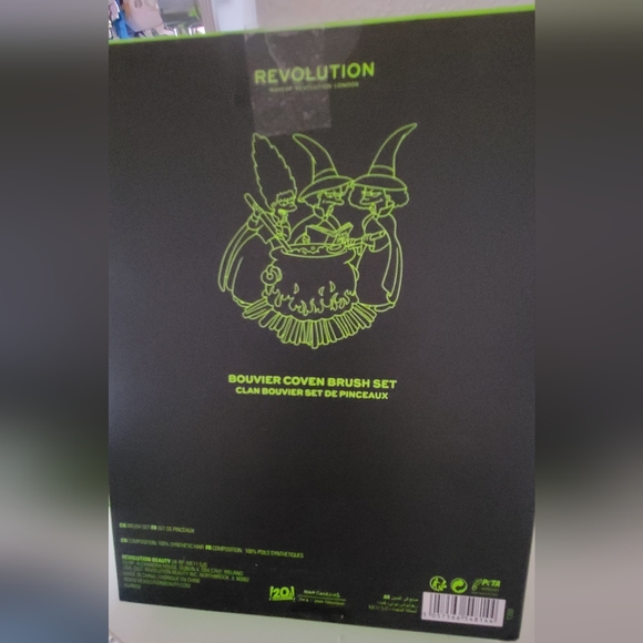 Simpsons Makeup Brush set - Picture 2 of 2